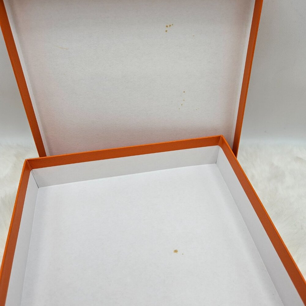 Authentic Hermès Gift Box (Empty) - Picture 7 of 7